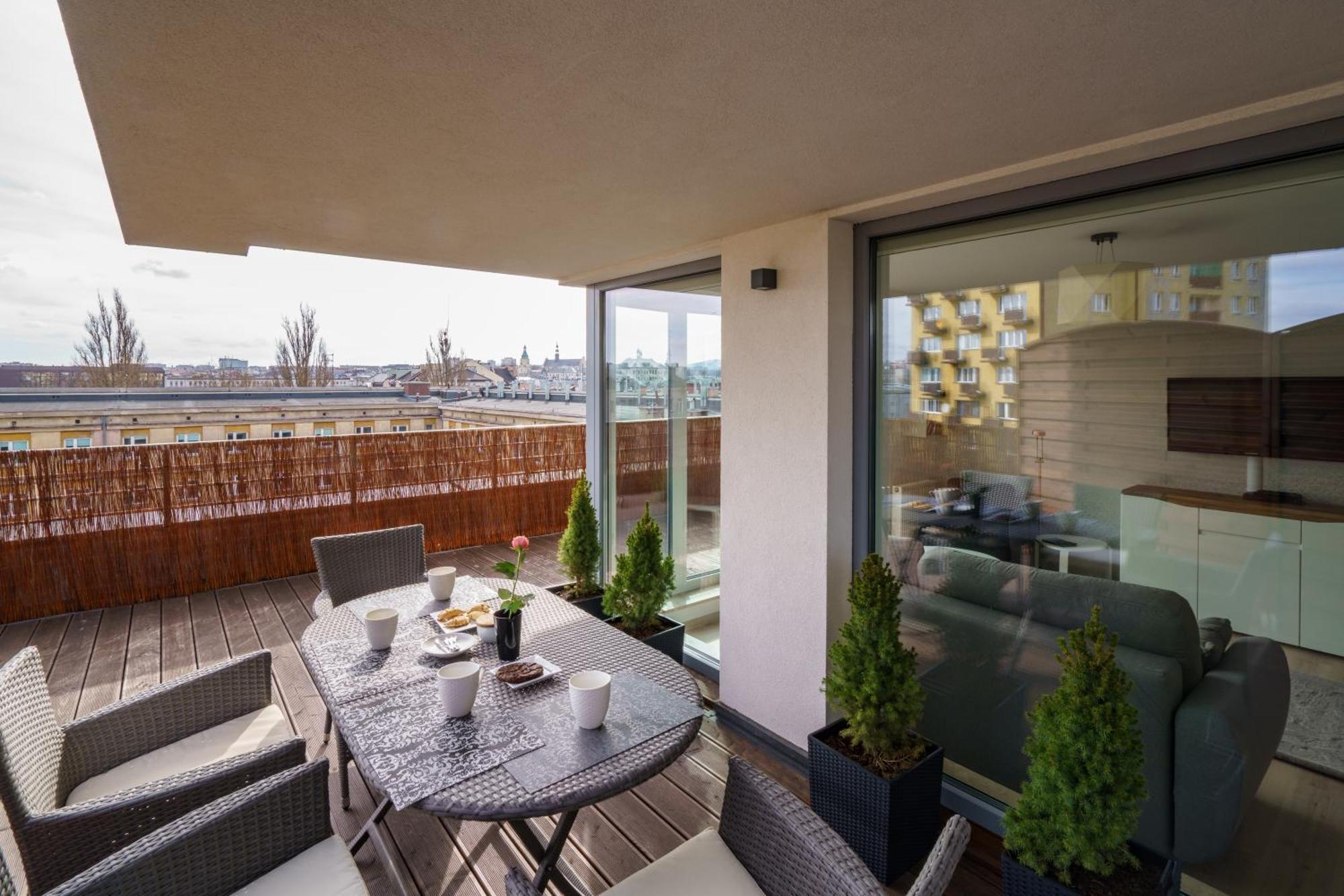 Apartament Z Tarasem Kielce Ngoại thất bức ảnh